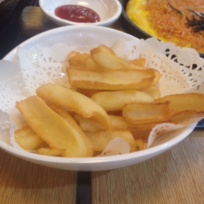 赤峰維多利炸薯條店電話號碼-第1張圖片