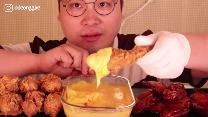 赤峰蛋黃炸雞店電話號碼多少-第1張圖片