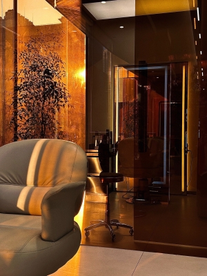 赤峰晨晨剪頭發(fā)店電話號碼-第1張圖片