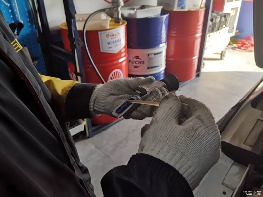 赤峰福斯機(jī)油總代理電話號(hào)碼-第1張圖片