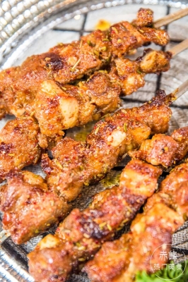 赤峰香尊音樂烤吧電話號碼-第1張圖片