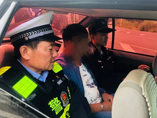 內蒙古赤峰辦證大廳電話號碼-第1張圖片