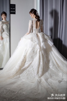 赤峰高定女裝店地址電話號(hào)碼-第1張圖片