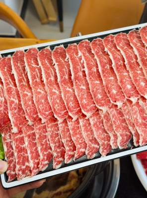 赤峰紅牛折扣店地址電話號(hào)碼-第1張圖片