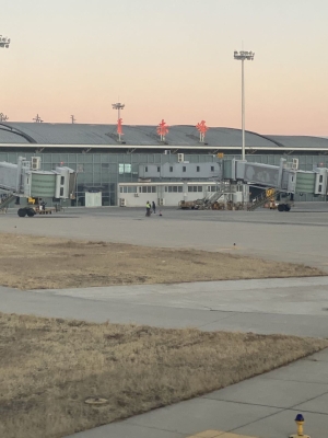 赤峰機(jī)場景區(qū)咨詢電話號碼-第1張圖片