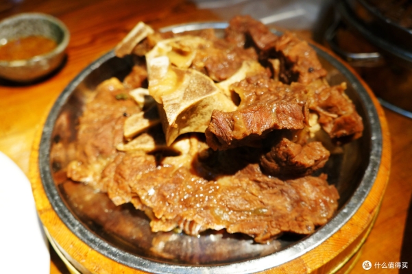 赤峰美食烤牛骨頭店電話地址-第1張圖片