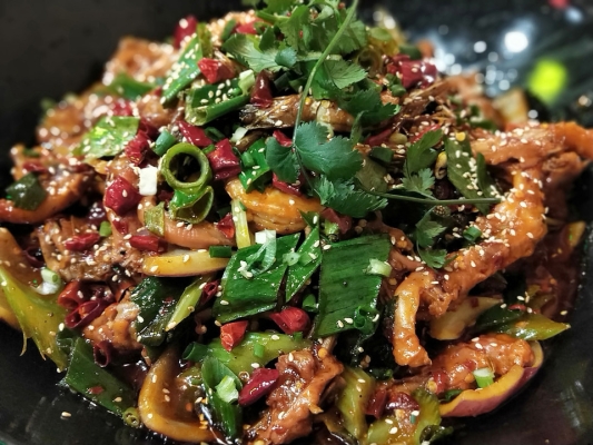 赤峰張致恒火鍋地址電話號(hào)碼-第1張圖片