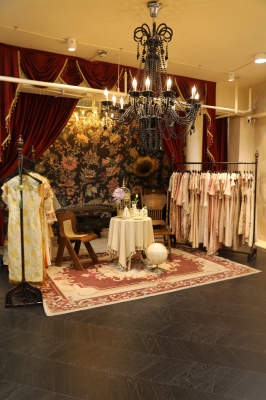 赤峰婚禮旗袍專賣店電話號(hào)碼-第1張圖片