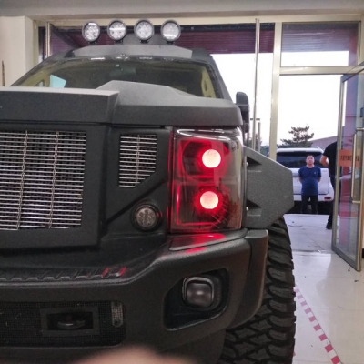 赤峰進(jìn)口豪車(chē)店電話地址查詢-第1張圖片