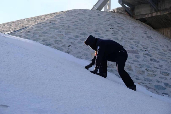 赤峰寧城爆竹廠電話號(hào)碼多少-第1張圖片