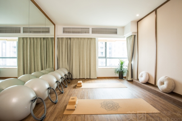 赤峰天來(lái)佑瑜伽地址電話號(hào)碼-第1張圖片