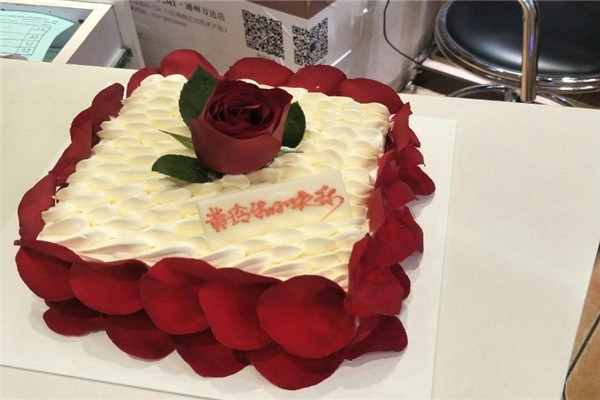 赤峰市藍卡蛋糕電話號碼-第1張圖片