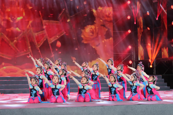 赤峰市卡酷幼兒園-第1張圖片