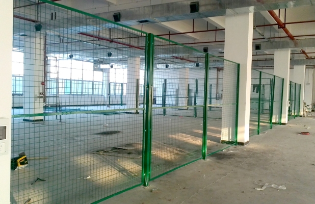 赤峰倉庫大門定制電話號碼查詢-第1張圖片