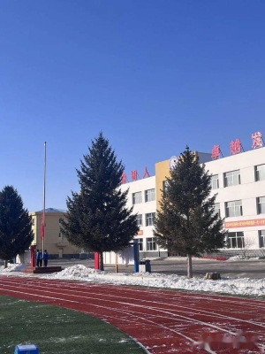 巴林左旗東哈達(dá)英格-第1張圖片