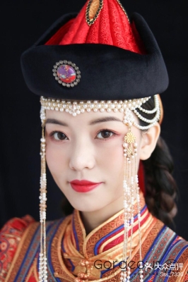 赤峰蒙族化妝師招聘電話號(hào)碼-第1張圖片