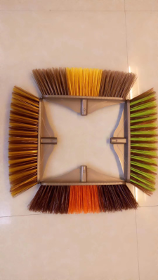 赤峰小掃把廠家聯(lián)系電話號碼-第1張圖片