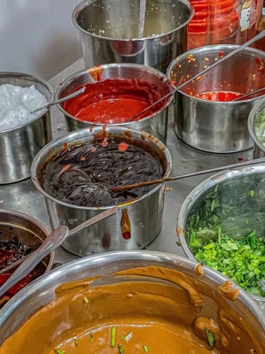 赤峰春城家園涮串店電話號碼-第1張圖片