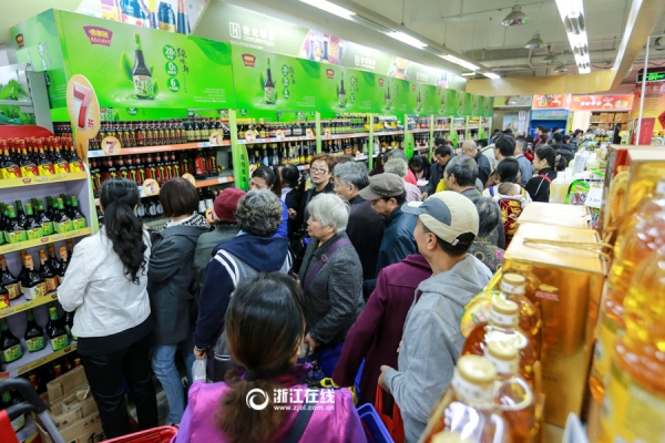 赤峰五折超市地址電話號(hào)碼-第1張圖片