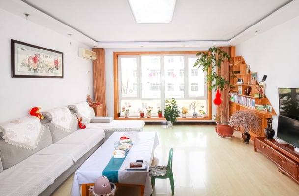 赤峰向陽六組團(tuán)電話號(hào)碼-第1張圖片