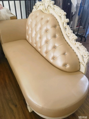 赤峰眾聯(lián)廣場nb店電話號碼-第1張圖片