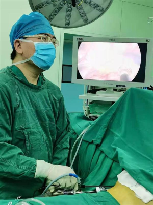 赤峰市醫(yī)院胸外科電話號(hào)碼-第1張圖片