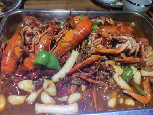 赤峰小夫婦炸雞店電話地址查詢-第1張圖片