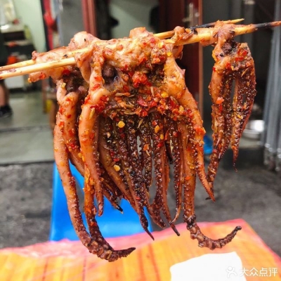 赤峰文鐘鎮(zhèn)大姐燒烤電話號(hào)碼-第1張圖片