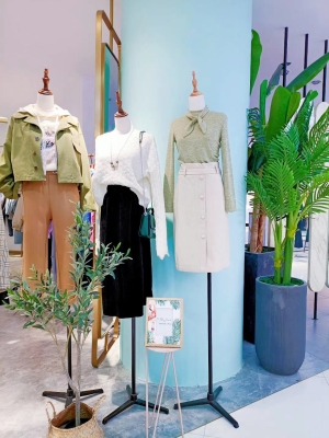 赤峰尋找女裝師傅電話是多少號-第1張圖片