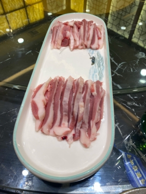 赤峰牧區(qū)羊肉店電話號碼多少-第1張圖片