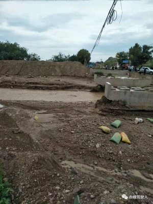 赤峰鋪路鐵板施工隊(duì)電話(huà)號(hào)碼-第1張圖片