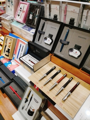 赤峰維多利書店電話號碼查詢-第1張圖片