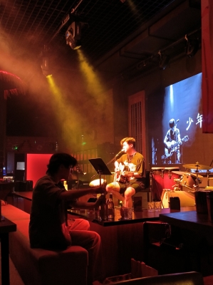 赤峰團購小酒館電話號碼-第1張圖片