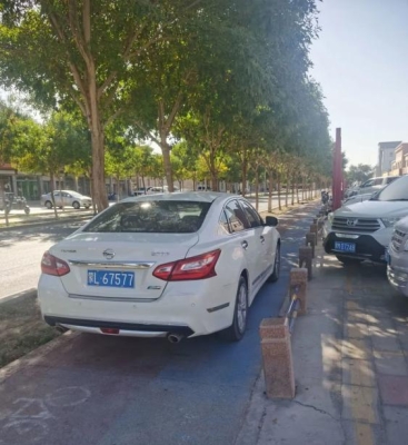 赤峰小區(qū)違停舉報電話是多少-第1張圖片