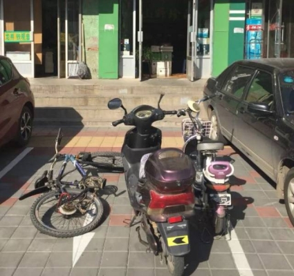 赤峰新城智能停車場電話號碼-第1張圖片