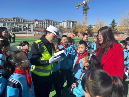 赤峰駕駛培訓基地電話號碼-第1張圖片