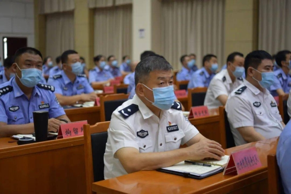 赤峰趙飛副食店地址電話號(hào)碼-第1張圖片