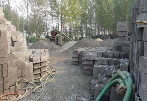 赤峰毛家二磚廠招聘電話號碼-第1張圖片