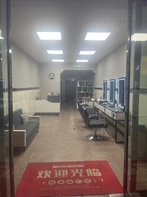 赤峰主角理發(fā)店地址電話號碼-第1張圖片