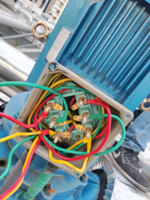 赤峰大型叉車維修點電話號碼-第1張圖片