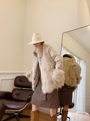 赤峰香港皮草專賣店電話號碼-第1張圖片