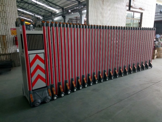 赤峰定制伸縮門配件電話號碼-第1張圖片