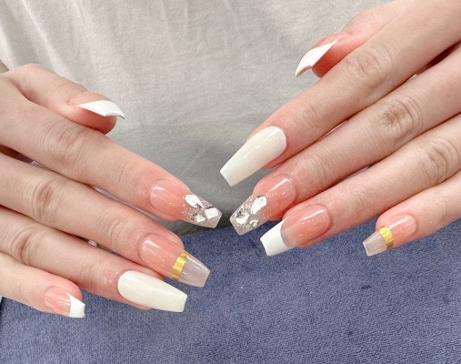 赤峰芊指美甲店電話多少號(hào)-第1張圖片