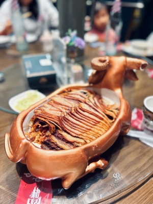 赤峰駐京飯店電話號(hào)碼查詢是多少-第1張圖片