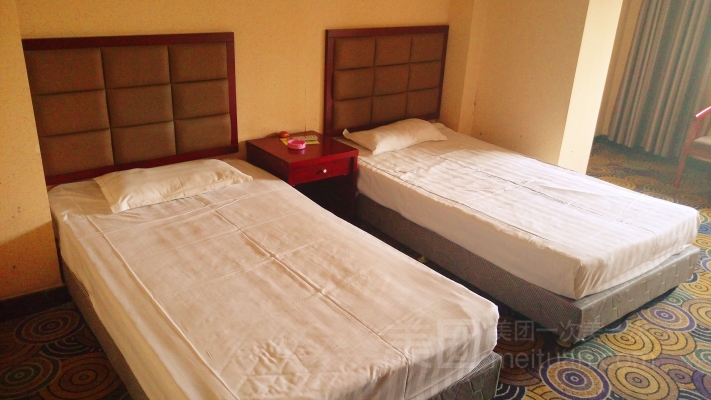 赤峰網(wǎng)客賓館團(tuán)購(gòu)電話號(hào)碼-第1張圖片