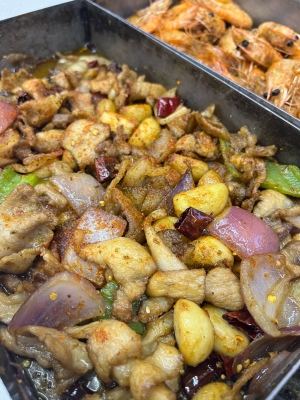 赤峰吃貨戳子肉店地址電話號(hào)碼-第1張圖片