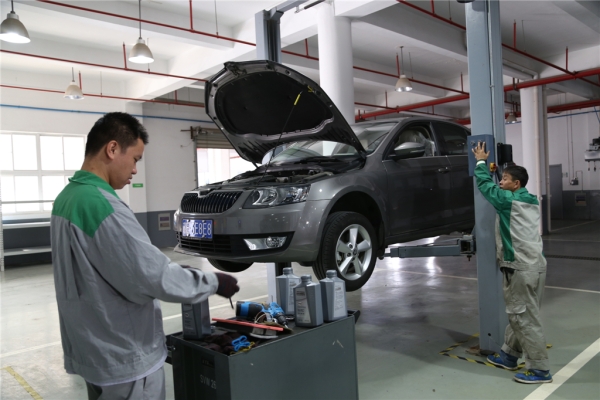 赤峰灌裝機(jī)銷(xiāo)售公司電話號(hào)碼-第1張圖片