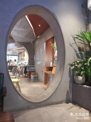 赤峰胖人寫真店地址電話號碼-第1張圖片