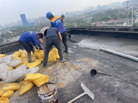 赤峰松山區(qū)防水維修電話號(hào)碼-第1張圖片