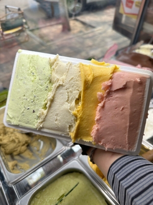 赤峰麻燕甜品店電話號(hào)碼-第1張圖片